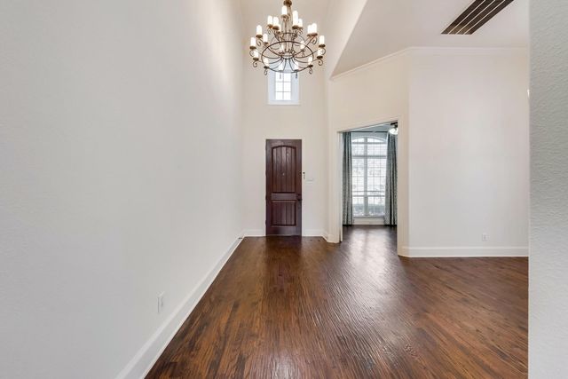 112 Lavaca Drive, Irving, TX 75039