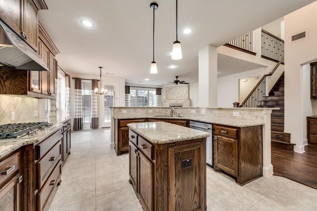112 Lavaca Drive, Irving, TX 75039