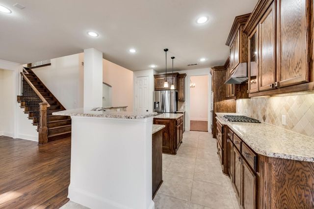 112 Lavaca Drive, Irving, TX 75039