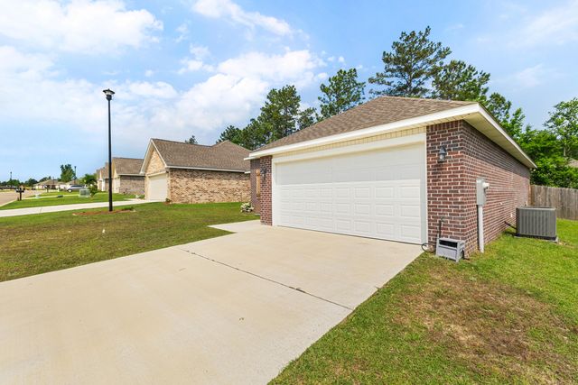 47 E Andover, Hattiesburg, MS 39402