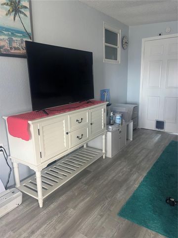 105 FREEDOM COURT 30, Palm Harbor, FL 34684