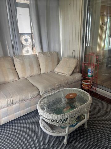 105 FREEDOM COURT 30, Palm Harbor, FL 34684