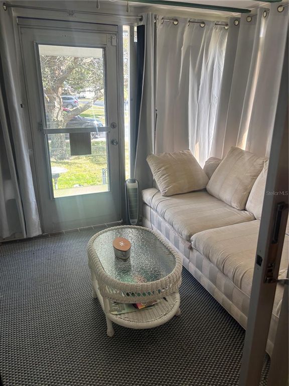 Image 18 of property listing at 105 FREEDOM COURT 30, Palm Harbor, FL 34684