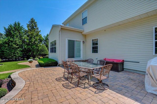 14 Nicholas Avenue, Monroe, NJ 08831