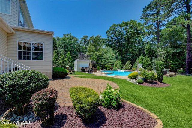 14 Nicholas Avenue, Monroe, NJ 08831