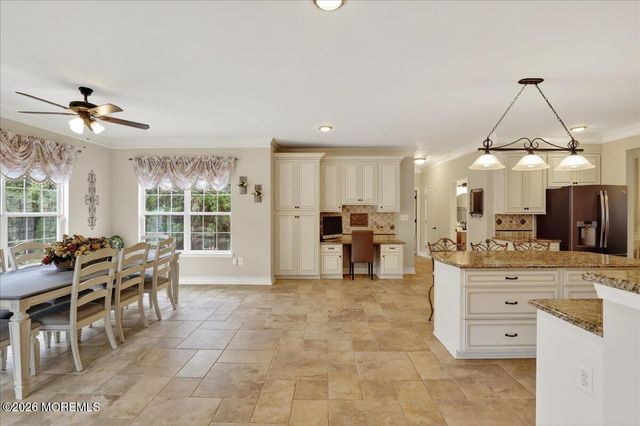 14 Nicholas Avenue, Monroe, NJ 08831