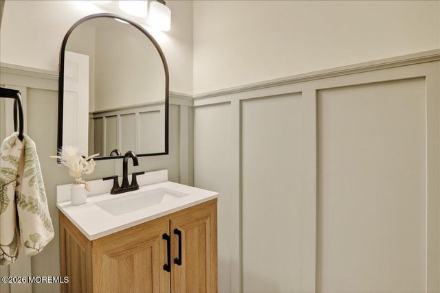 14 Nicholas Avenue, Monroe, NJ 08831