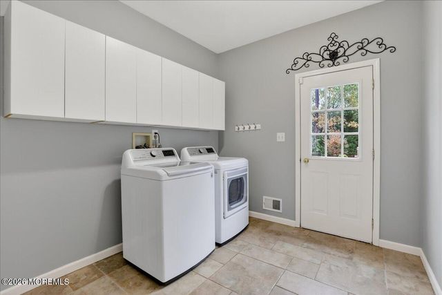 14 Nicholas Avenue, Monroe, NJ 08831