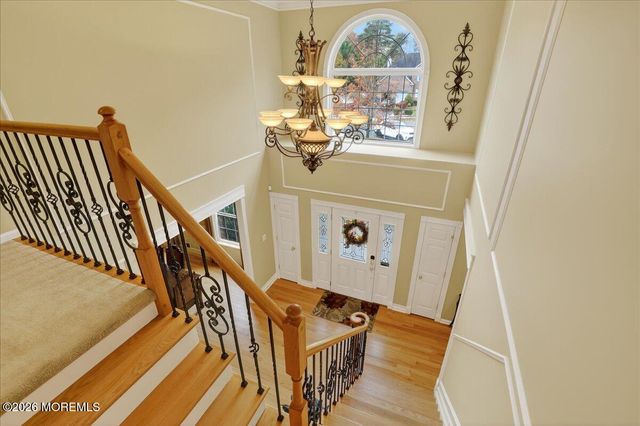 14 Nicholas Avenue, Monroe, NJ 08831