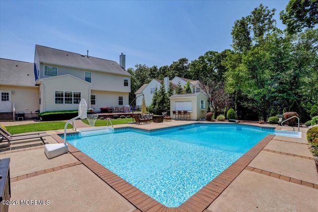 14 Nicholas Avenue, Monroe, NJ 08831