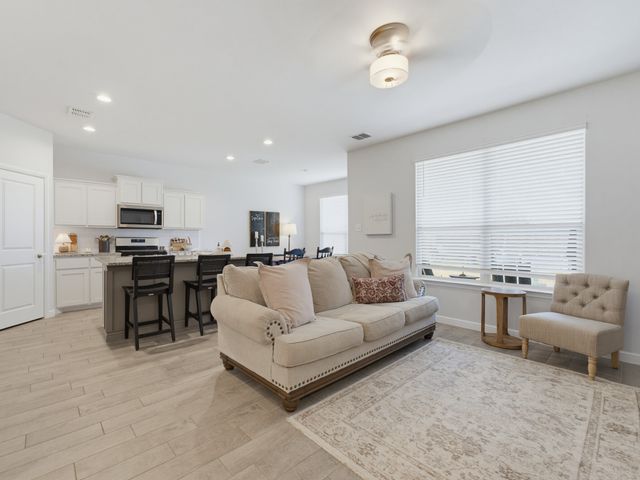 156 Waterbend Cove, Boyd, TX 76023