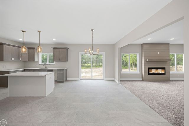 6509 Jamie Lane, Grand Blanc, MI 48439