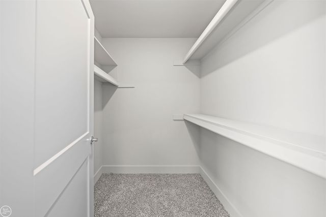 6509 Jamie Lane, Grand Blanc, MI 48439