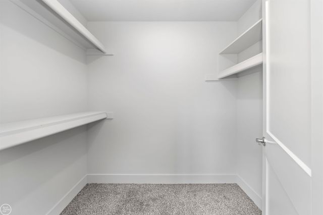 6509 Jamie Lane, Grand Blanc, MI 48439