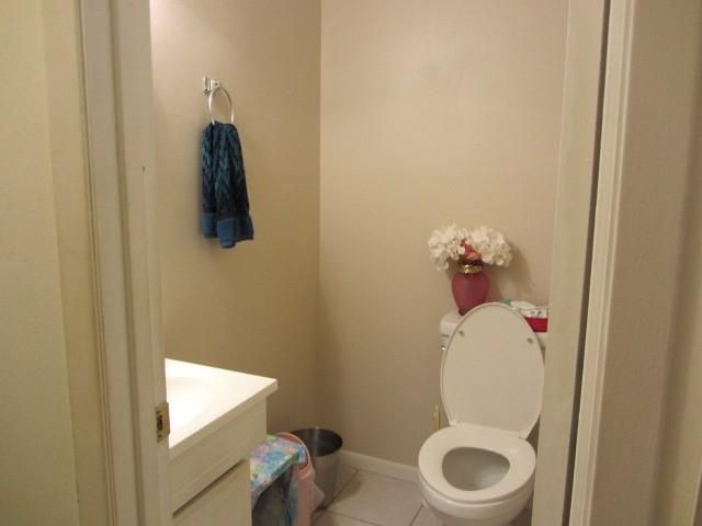 93 Deerfield, Huntsville, TX 77340