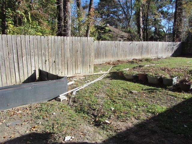 93 Deerfield, Huntsville, TX 77340