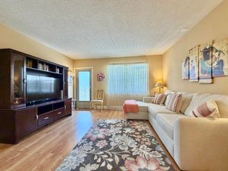 19 Abbey Lane 204, Delray Beach, FL 33446