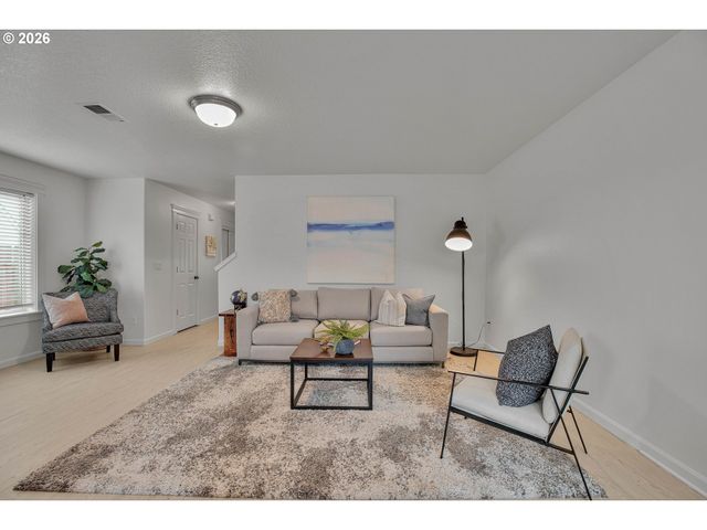 12623 Se DIVISION St, Portland, OR 97236