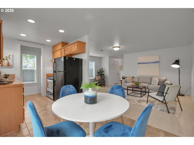 12623 Se DIVISION St, Portland, OR 97236