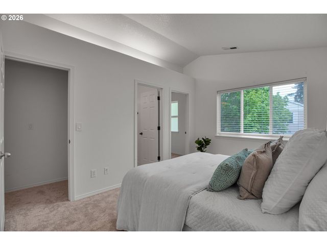 12623 Se DIVISION St, Portland, OR 97236