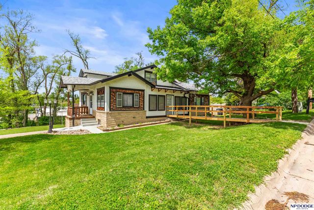 7306 Corby Street, Omaha, NE 68134