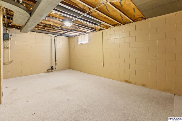 7306 Corby Street, Omaha, NE 68134