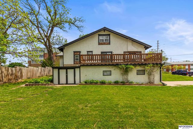 7306 Corby Street, Omaha, NE 68134