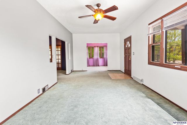 7306 Corby Street, Omaha, NE 68134