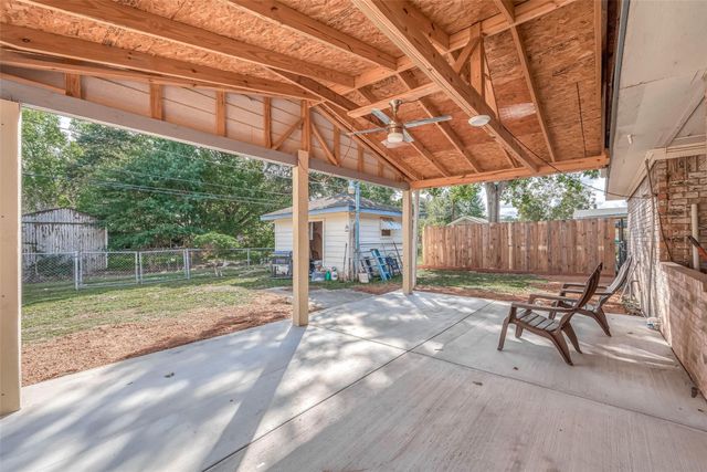 1503 Miles Street, Rosenberg, TX 77471