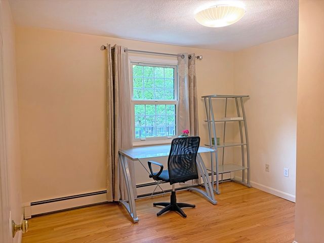 6 Sandy Dr, Acton, MA 01720