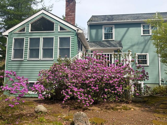 6 Sandy Dr, Acton, MA 01720