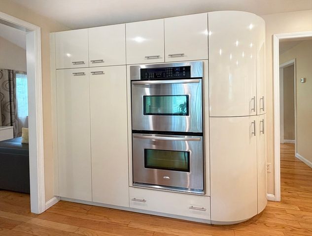 6 Sandy Dr, Acton, MA 01720