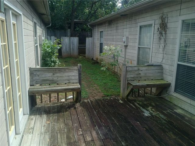 1754 Pointer Lane, Fayetteville, AR 72701
