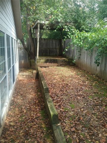 1754 Pointer Lane, Fayetteville, AR 72701