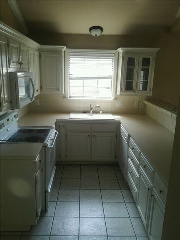 1754 Pointer Lane, Fayetteville, AR 72701