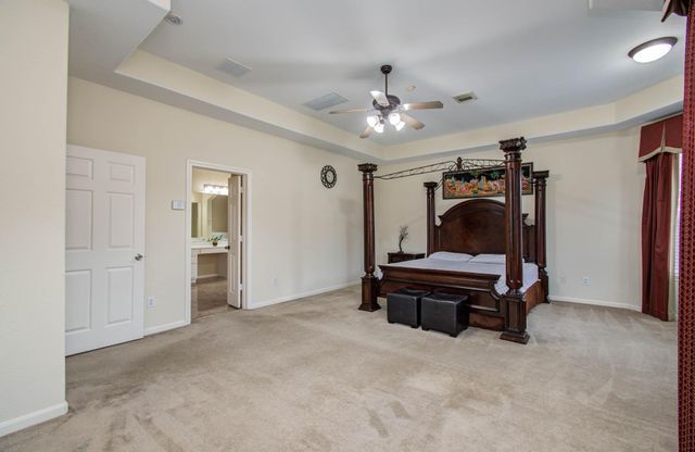 11704 Shoal Landing, Pearland, TX 77584