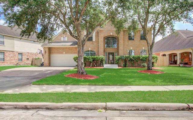 11704 Shoal Landing, Pearland, TX 77584