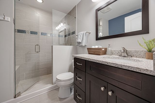 1811 AZALEA Lane, Mount Prospect, IL 60056