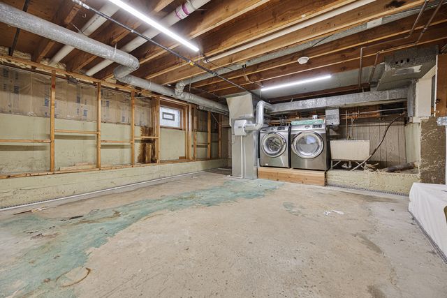 1811 AZALEA Lane, Mount Prospect, IL 60056