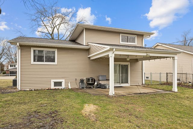 1811 AZALEA Lane, Mount Prospect, IL 60056
