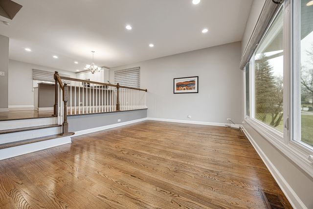 1811 AZALEA Lane, Mount Prospect, IL 60056