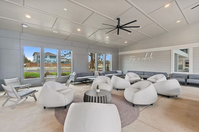 60935 SE Apollo Place, Bend, OR 97702