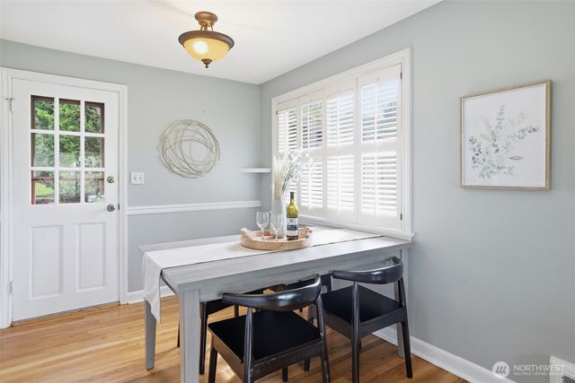 5956 37th Avenue SW, Seattle, WA 98126