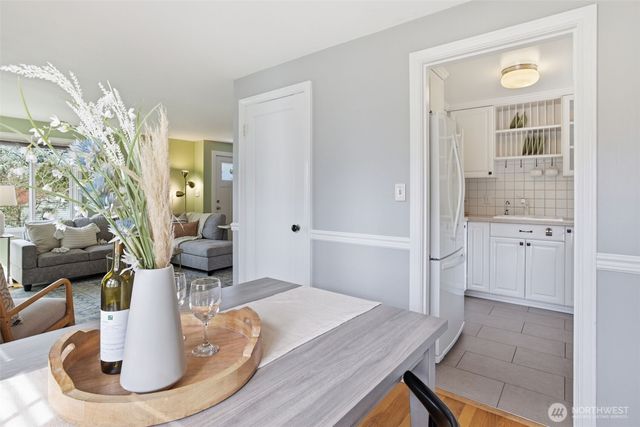 5956 37th Avenue SW, Seattle, WA 98126