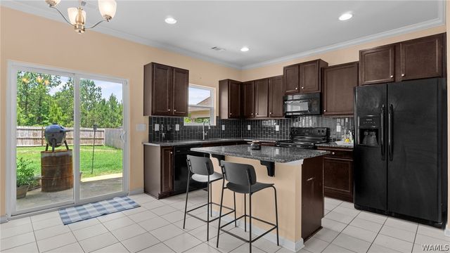 3808 Veranda, Northport, AL 35473