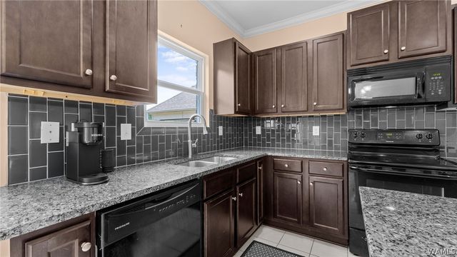 3808 Veranda, Northport, AL 35473