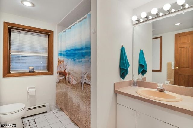 50 Lake Denmark Rd, Rockaway Twp., NJ 07866