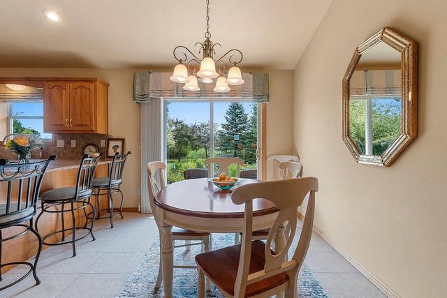 1717 EMERALD DRIVE, Green Bay, WI 54311