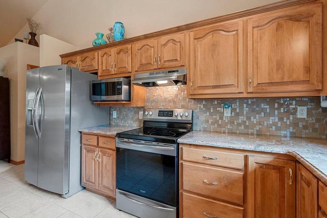 1717 EMERALD DRIVE, Green Bay, WI 54311