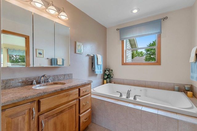 1717 EMERALD DRIVE, Green Bay, WI 54311
